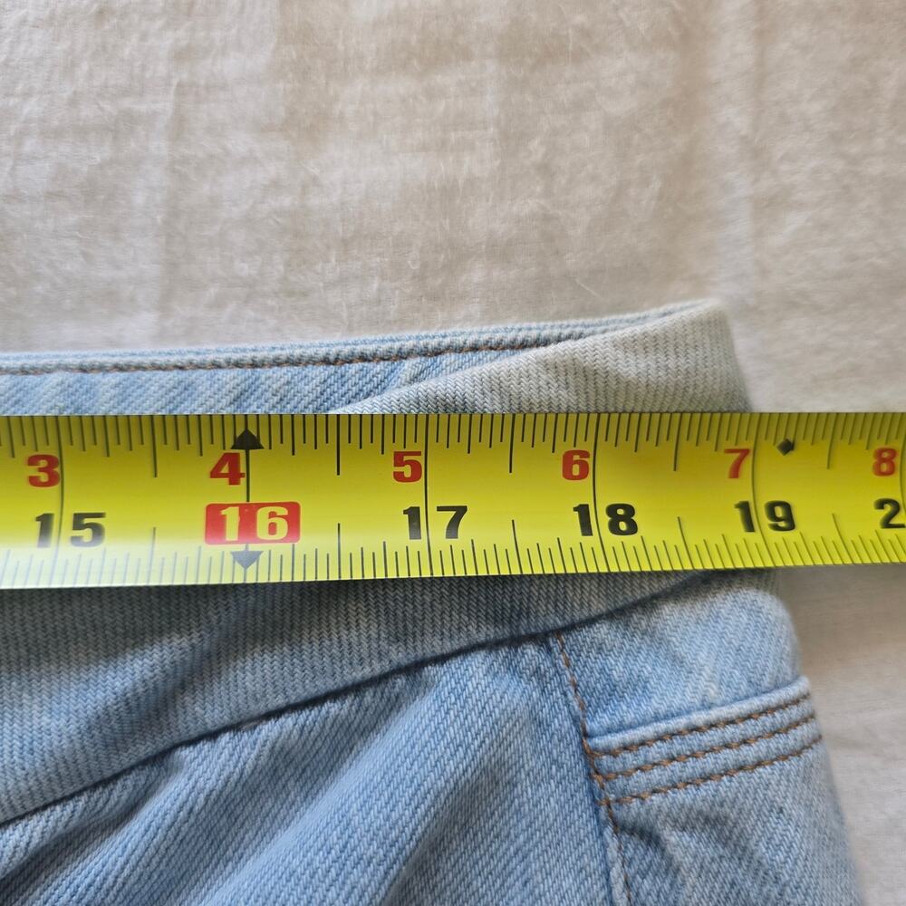 Good American Good Stacked Patchwork Straight Jea… - image 8